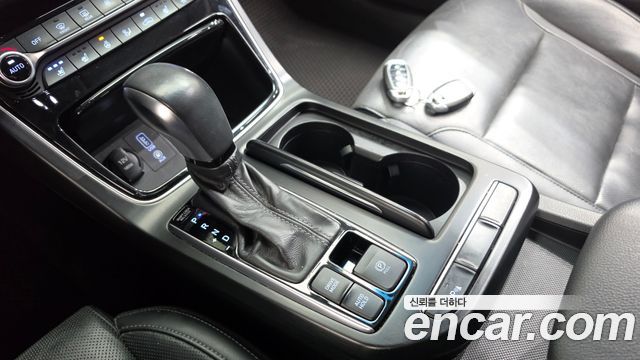 Hyundai Grandeur 2018 — photo 12