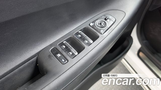 Hyundai Grandeur 2018 — photo 27