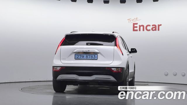 Kia Niro 2023 — photo 4