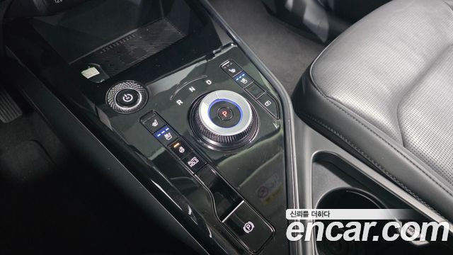 Kia Niro 2023 — photo 9