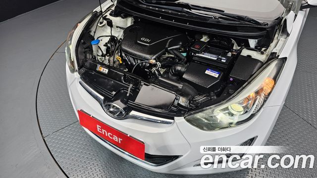Hyundai AVANTE 2016 — photo 6