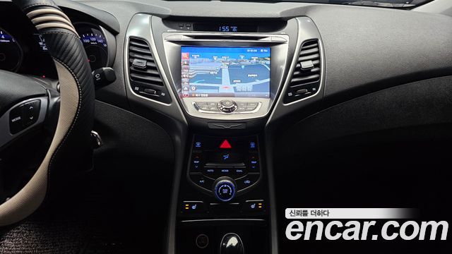 Hyundai AVANTE 2016 — photo 20