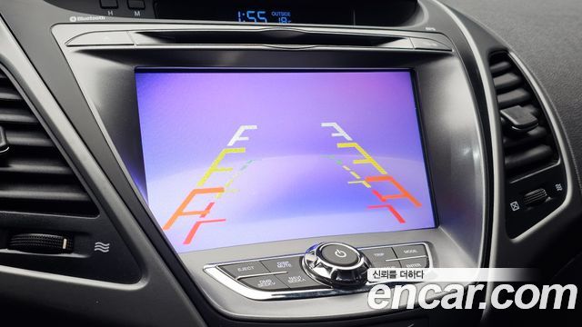 Hyundai AVANTE 2016 — photo 21