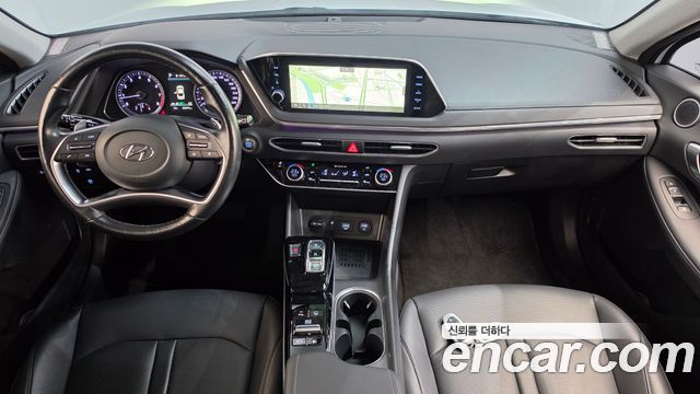 Hyundai Sonata 2022 — photo 10