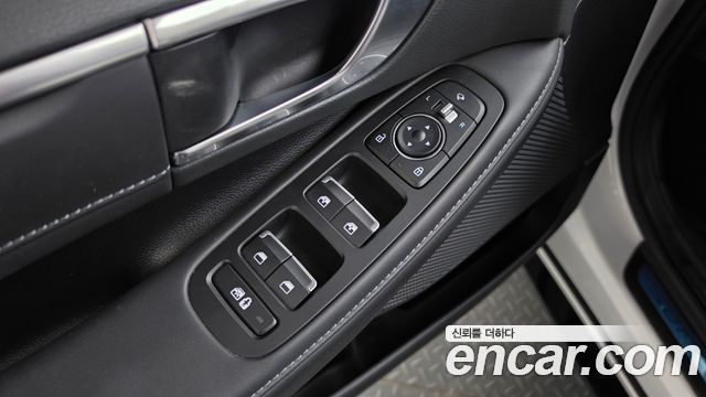 Hyundai Sonata 2022 — photo 29