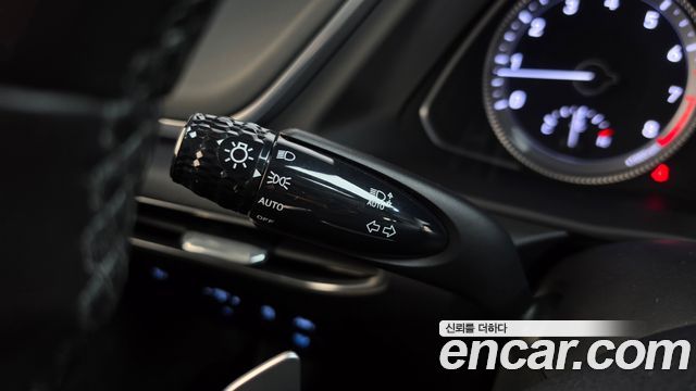 Hyundai Sonata 2022 — photo 30