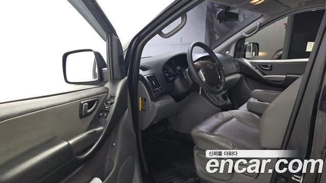 Hyundai Starex 2018 — photo 10