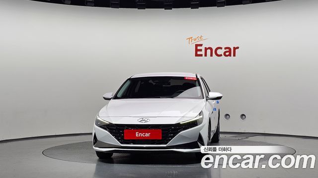 Hyundai AVANTE 2023 — photo 3
