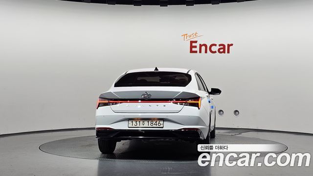 Hyundai AVANTE 2023 — photo 4