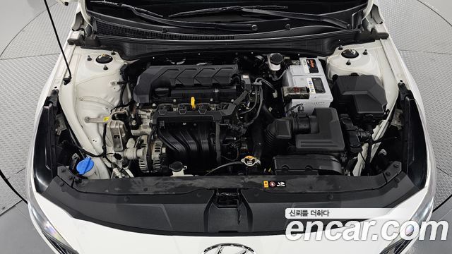 Hyundai AVANTE 2023 — photo 6