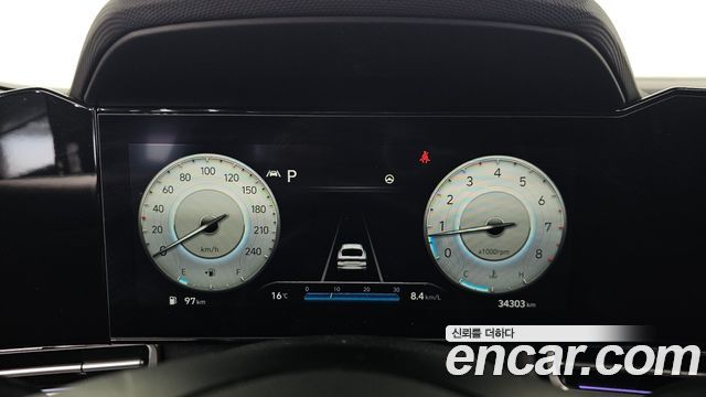 Hyundai AVANTE 2023 — photo 11
