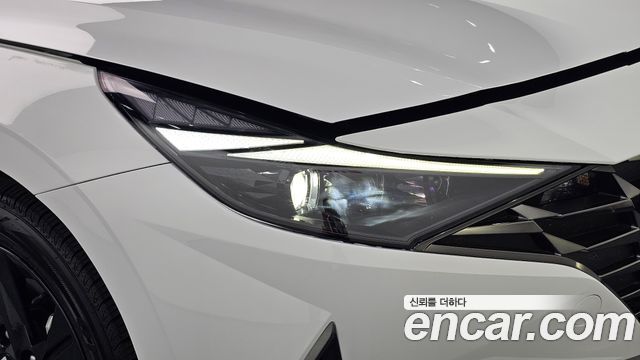 Hyundai AVANTE 2023 — photo 8