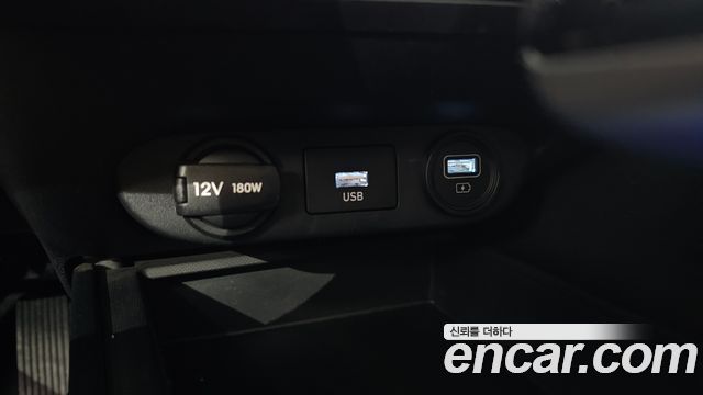 Hyundai AVANTE 2023 — photo 34