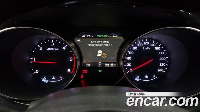 Kia Canival 2019 — photo 11
