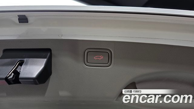 Kia Canival 2019 — photo 32