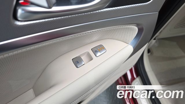 Genesis G70 2025 — photo 19