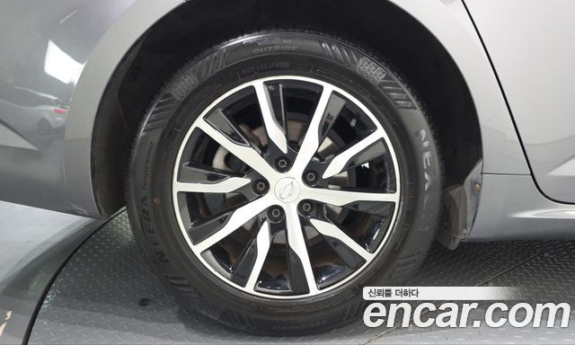Renault Korea SM6 2016 — photo 5