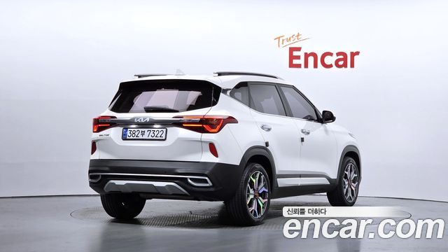 Kia Seltos 2022 — photo 2
