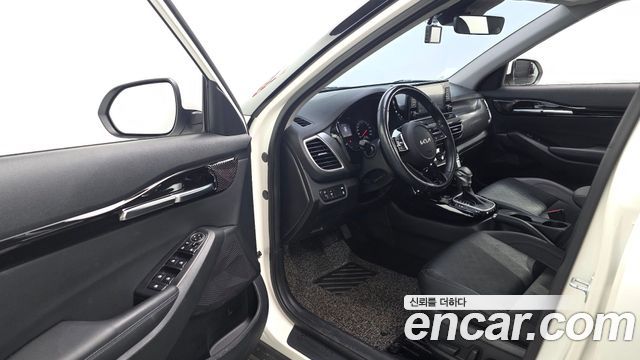 Kia Seltos 2022 — photo 13