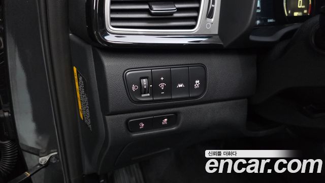 Kia Niro 2021 — photo 23