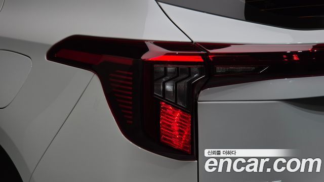 Kia Seltos 2024 — photo 9