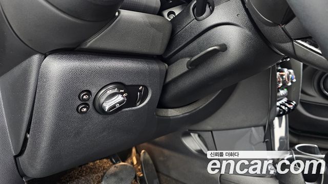 Mini Cooper 2020 — photo 19