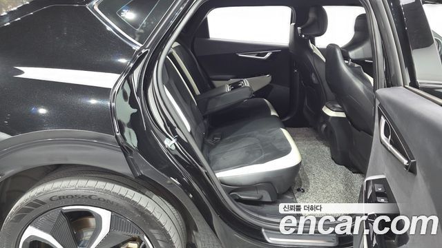 Kia EV6 2022 — photo 17