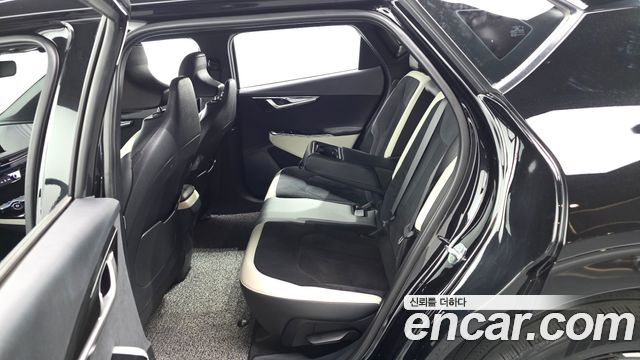 Kia EV6 2022 — photo 18