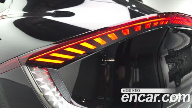 Kia EV6 2022 — photo 9