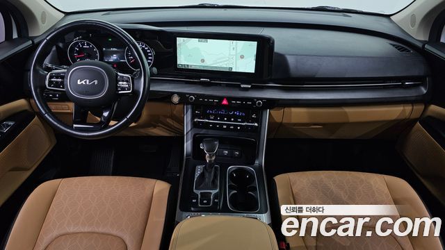Kia Canival 2023 — photo 10