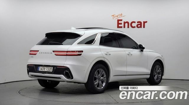 Genesis GV70 2022 — photo 2