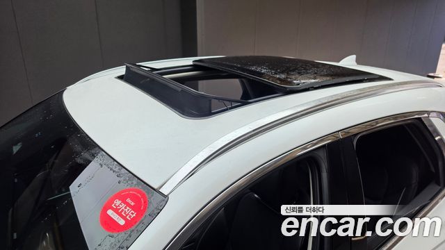 Genesis GV70 2022 — photo 19