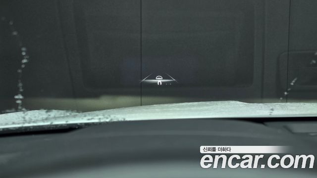 Genesis GV70 2022 — photo 20