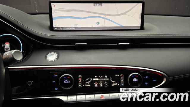 Genesis GV70 2022 — photo 22