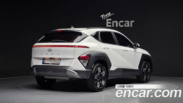 Hyundai Kona 2025 — photo 2