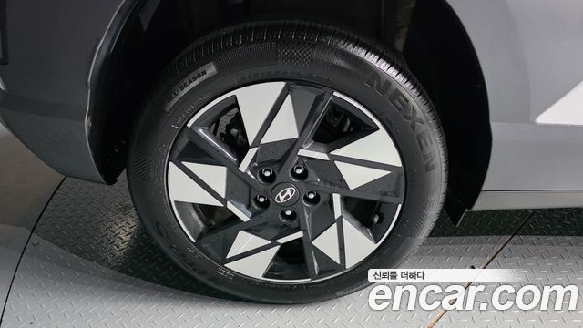 Hyundai Kona 2025 — photo 5