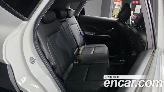 Hyundai Kona 2025 — photo 18