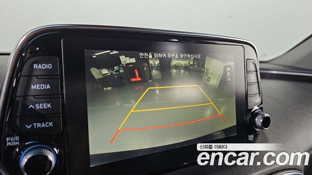 Hyundai Santafe 2019 — photo 21