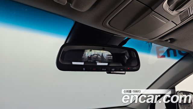 Hyundai Santafe 2019 — photo 25