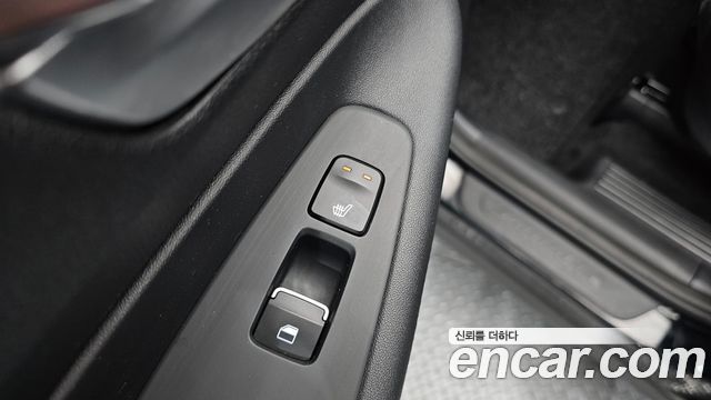 Hyundai Santafe 2019 — photo 29