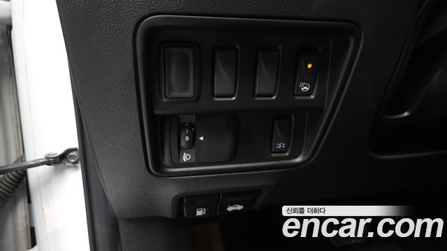 Renault Korea QM6 2021 — photo 28