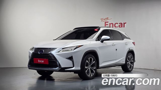Lexus RX 2019 — photo 1