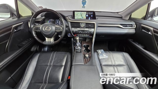 Lexus RX 2019 — photo 10