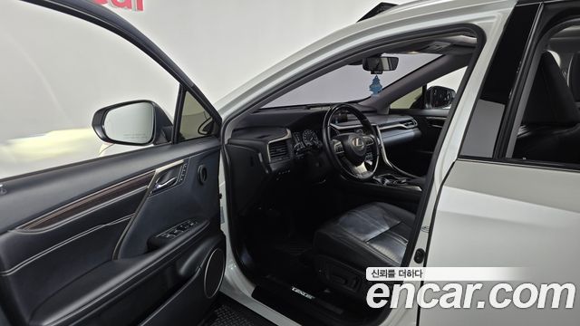 Lexus RX 2019 — photo 13