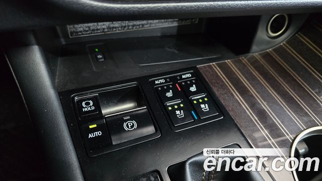 Lexus RX 2019 — photo 21