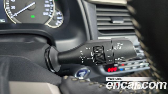 Lexus RX 2019 — photo 29