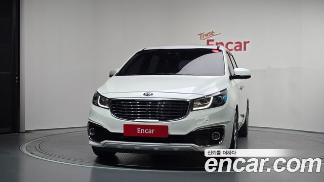 Kia Canival 2016 — photo 3