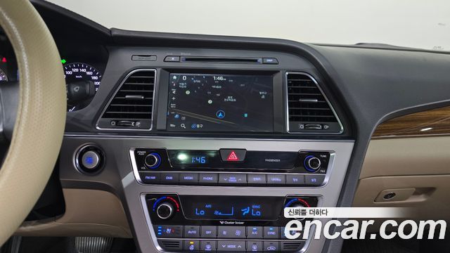 Hyundai Sonata 2015 — photo 19