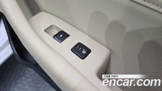 Hyundai Sonata 2015 — photo 22