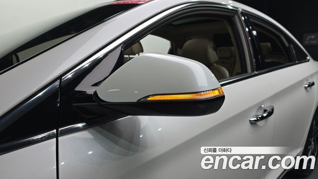 Hyundai Sonata 2015 — photo 33